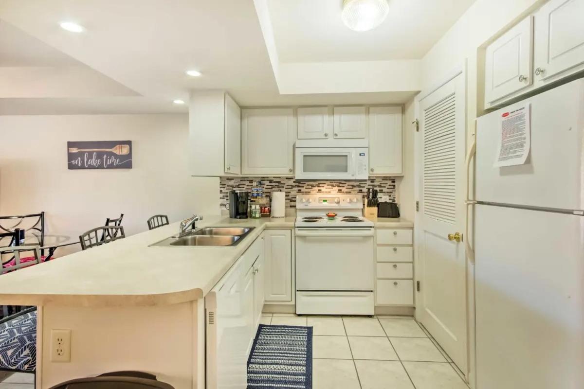 Waterfront Condo With Boat Slip! 레이크오자크 외부 사진